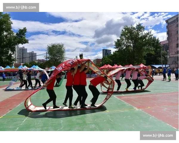 陕西趣味体能赛燃动三秦 全龄乐享运动盛宴